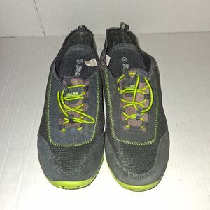 world wide sportsman mens shoes size 9M